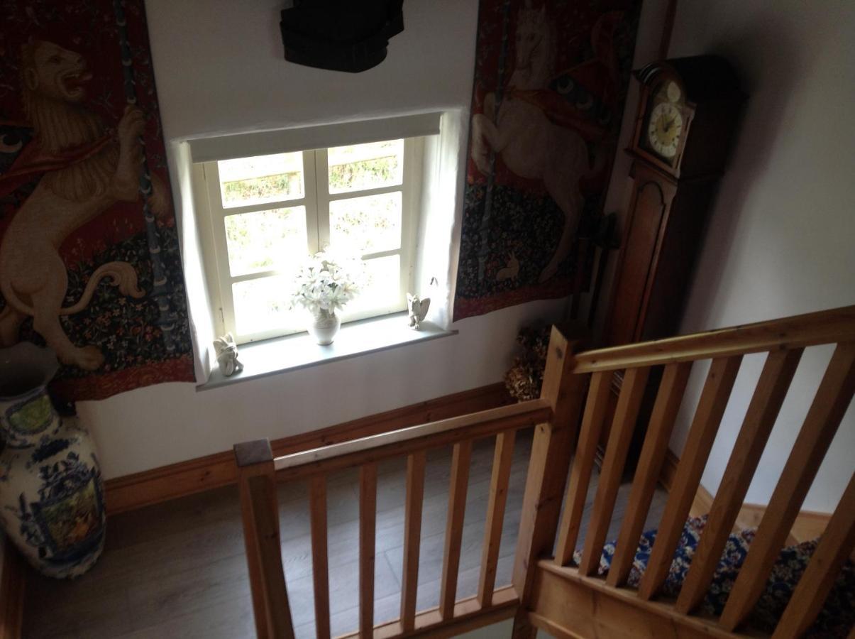 La Ville - Les Petits Champs Bed & Breakfast Buais-les-Monts Luaran gambar