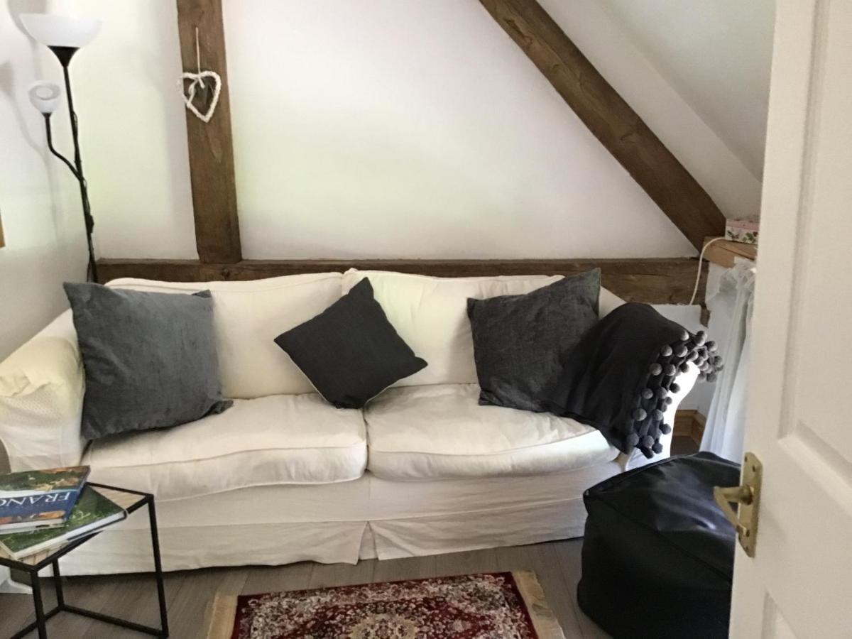 La Ville - Les Petits Champs Bed & Breakfast Buais-les-Monts Luaran gambar