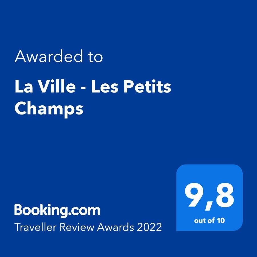 La Ville - Les Petits Champs Bed & Breakfast Buais-les-Monts Luaran gambar