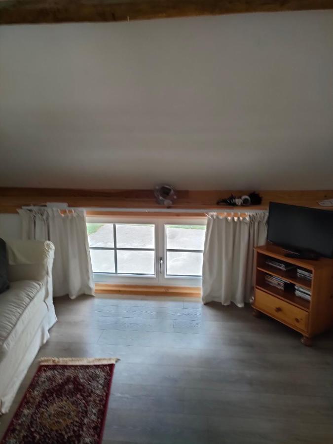 La Ville - Les Petits Champs Bed & Breakfast Buais-les-Monts Luaran gambar